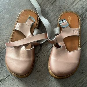 Freshly picked clogs